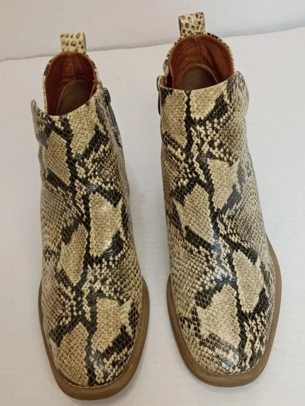 Franco Sarto Klora Roccia Snakeskin Ankle Boots Women's Size 9M